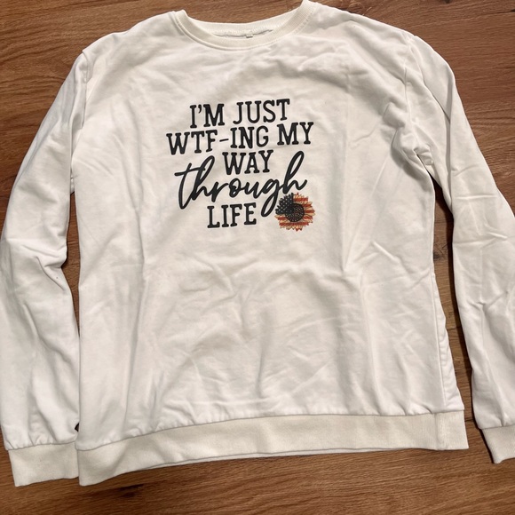 Novelty long sleeve tee, XL - Picture 2 of 3